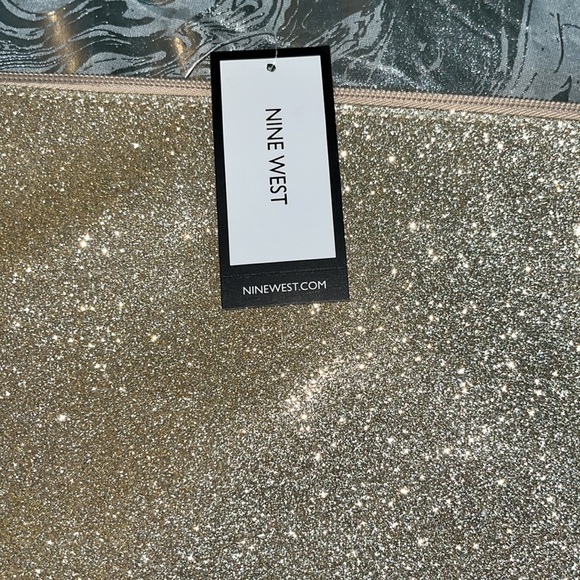 Nine West Envelope Bag - Picture 6 of 7